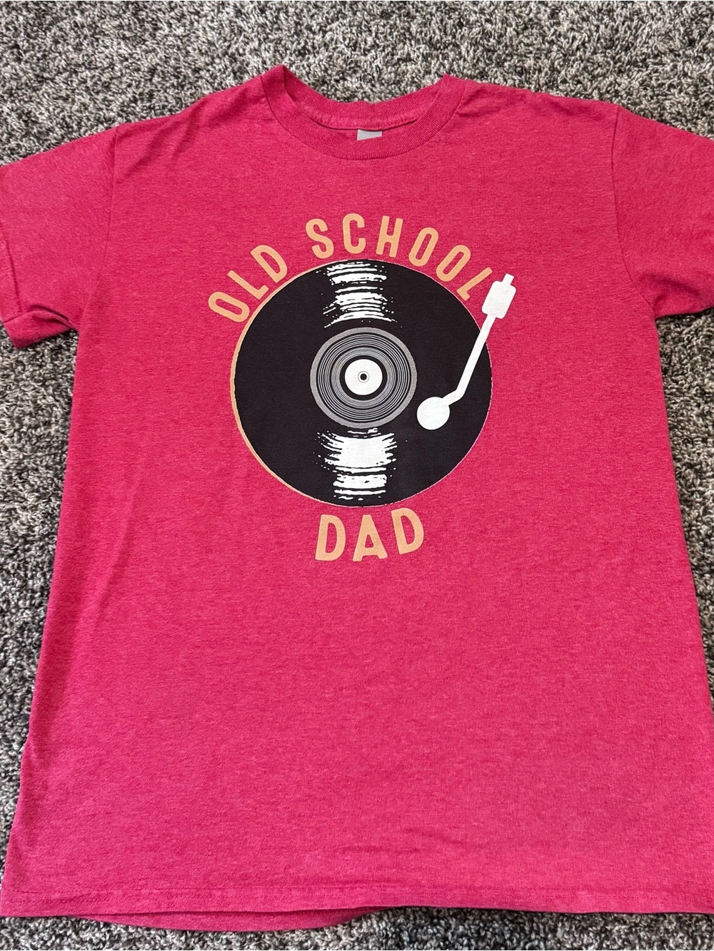 Gildan Red 'Old School Dad' Graphic Tee